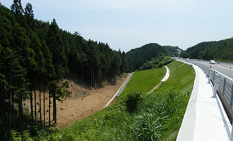 能登有料道路(現のと里山海道) [復旧後]